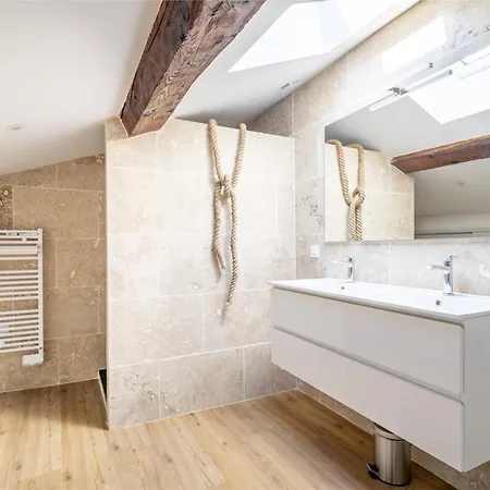 Lejlighed Le Somail - Louis 14 *