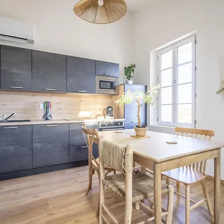 Le Somail - Louis 14 Ginestas